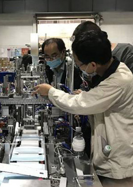 蹲守4天只為1臺(tái)口罩機(jī)！這家南海牛企引全國(guó)客戶(hù)來(lái)?yè)屬?gòu)